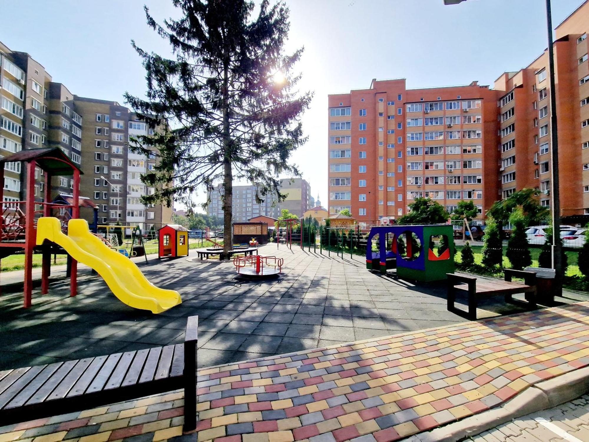 Apartament On Chornovola, 40 Жк "Варварівка" Lutsk Exterior photo