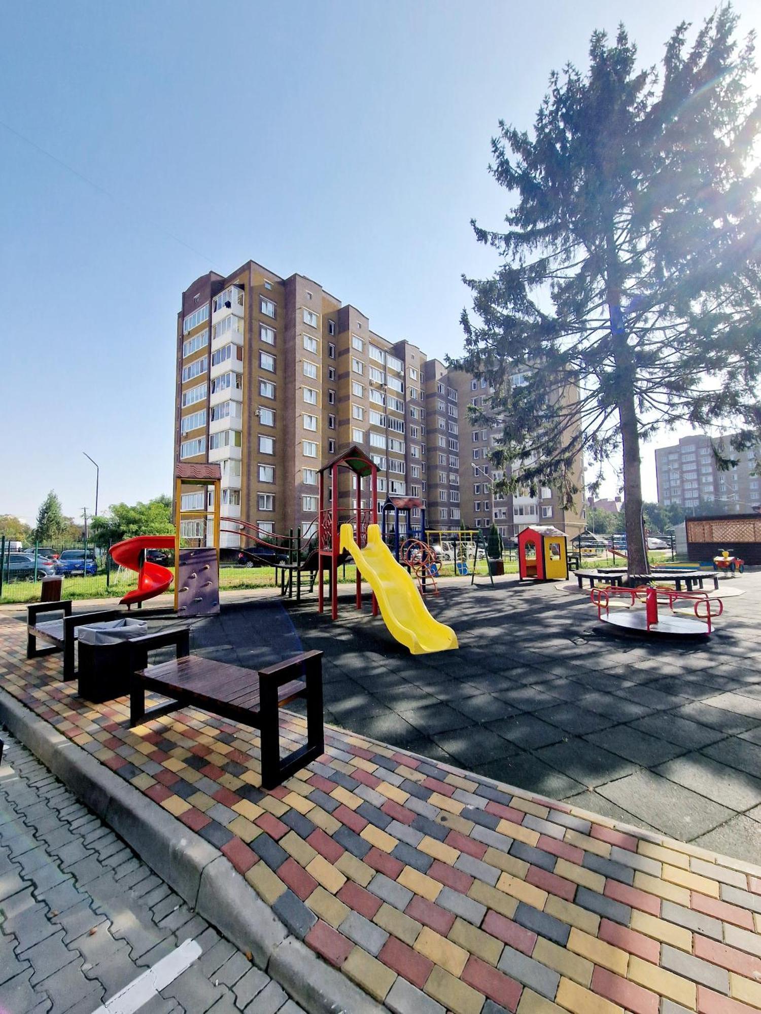 Apartament On Chornovola, 40 Жк "Варварівка" Lutsk Exterior photo